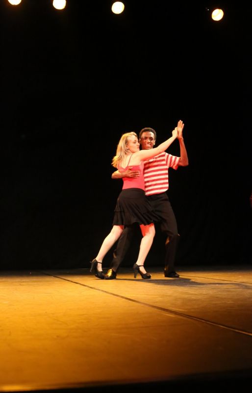 Aulas de Dança de Salão Preços na Cidade São Mateus - Aula de Dança de Salão