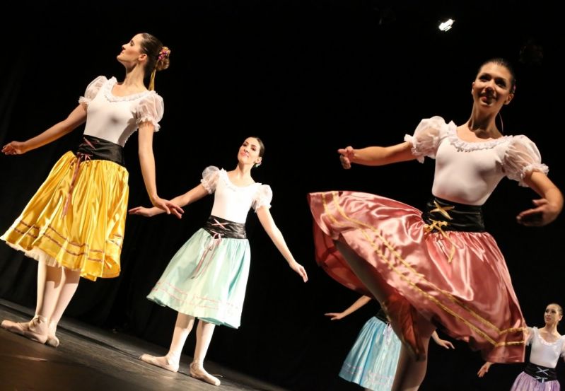 Onde Encontrar Aula de Danças na Vila Maluf - Aula Dança de Salão