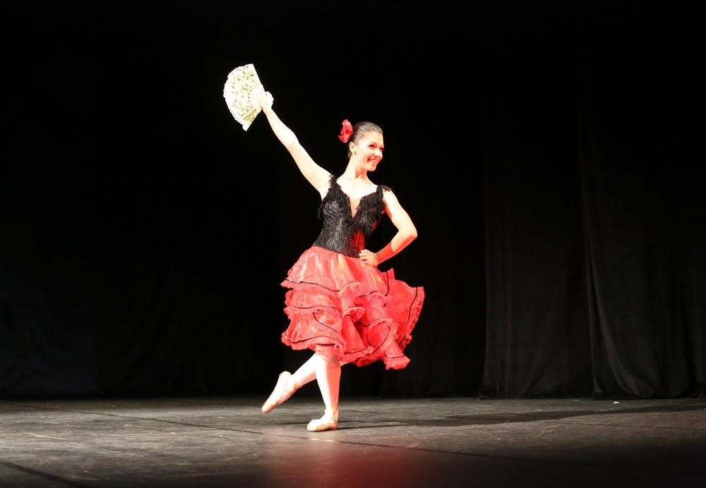 Preços de Aula Dança de Salão na Vila Mirim - Preço Aula de Dança